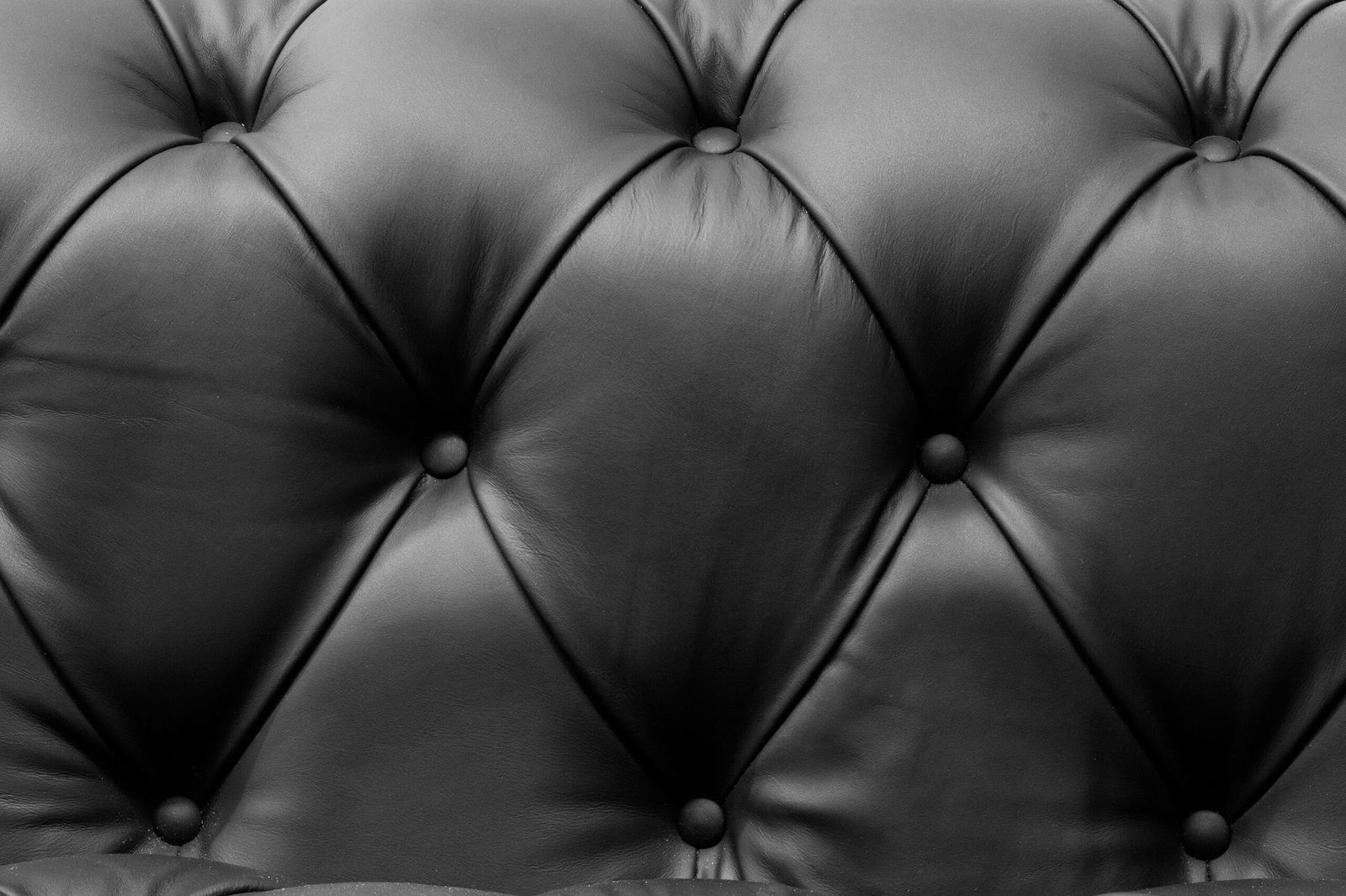 Love Seat Chesterfield Negro 100% Piel Genuina Anilina, Asientos Capitonados - Imagen 5